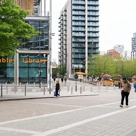 Livestay-modern Next To Wembley Stadium Apartment London