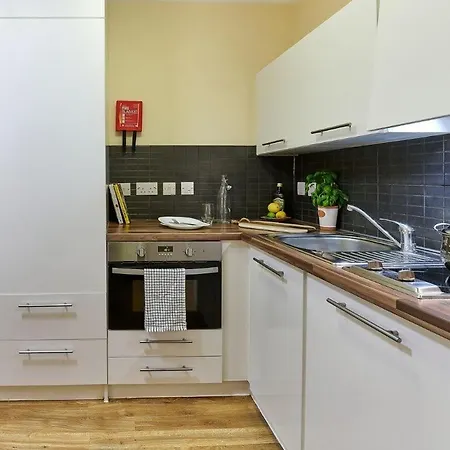 Apartment Zeni Studio, The Hub Vauxhall
