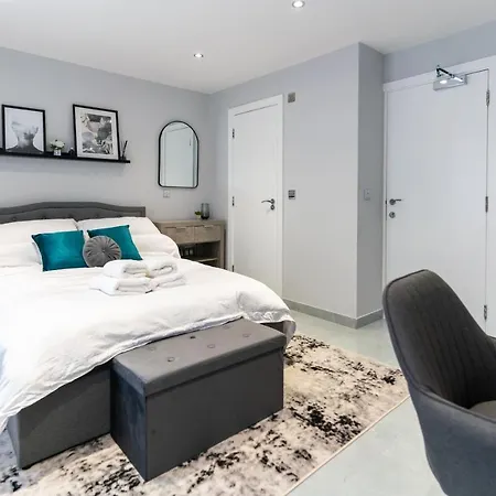 Guest house Luxury 5bd London