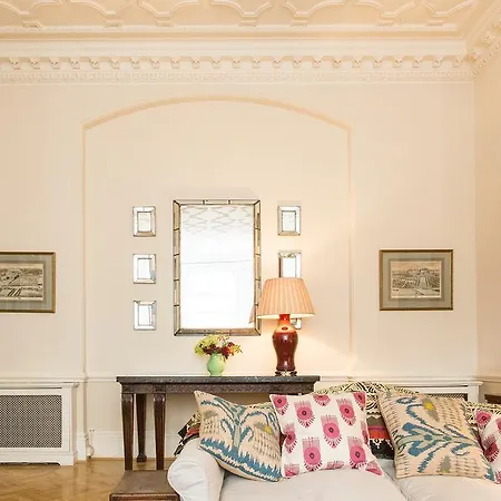 Knightsbridge Hotel, Firmdale 호텔 5*