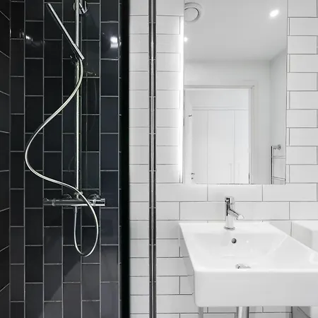 Riverside View Apartment London