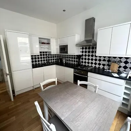 Apartment 1-bed Flat In Historic Camden