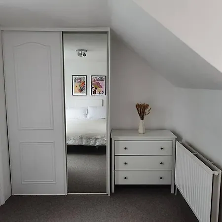 Beautiful Flat In Bow *