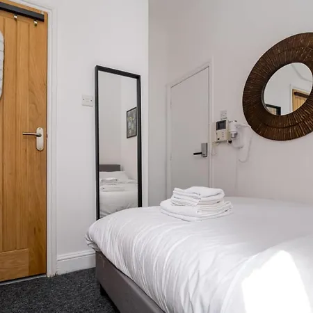 Guestready - Relaxing Hotel-style * London