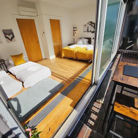 Homestay Floor In Baker St *