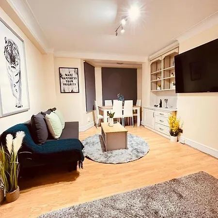 Apartamento Comfy 2 Bedroom Flat Edgware Road *