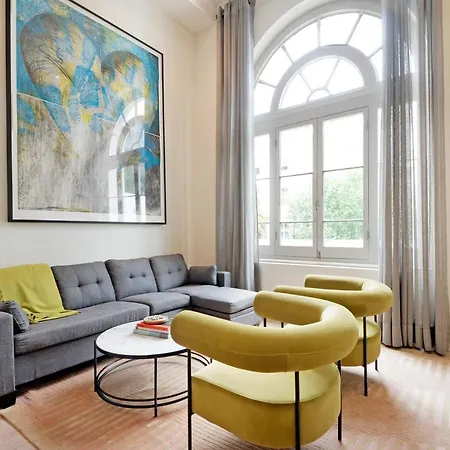 The Artists Hideaway-2 Bed Mezzanine In Paddington * London