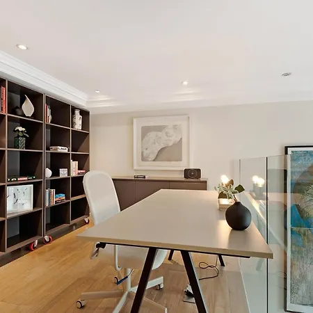 The Artists Hideaway-2 Bed Mezzanine In Paddington