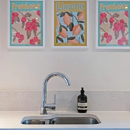 The Artists Hideaway-2 Bed Mezzanine In Paddington