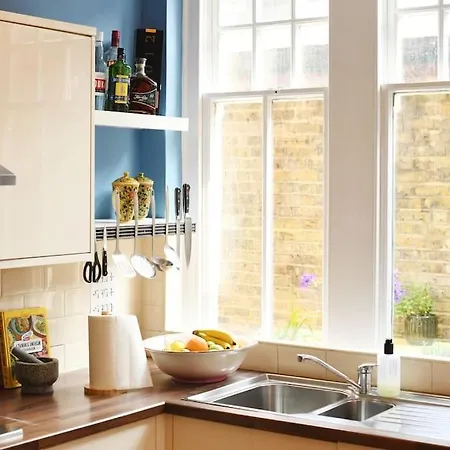 Appartement Three-storey, Renovated 1890s Heritage In Spitalfields Market Londres