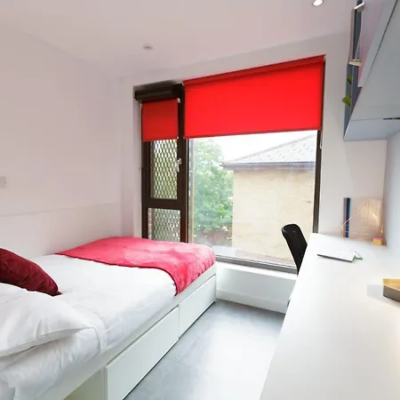 Cosy And Ensuite Bedrooms At New Cross In * London