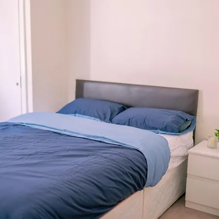 Apartment Flat In *