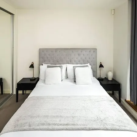 Apartment Chic And Spacious Flat Near Bond Street London