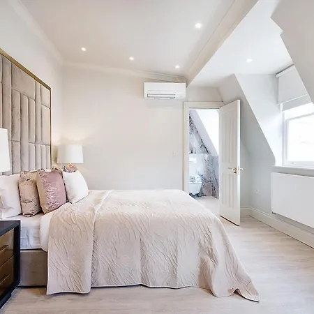 Marble Arch 4-hosted By Sweetstay * London