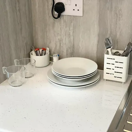 Apartment Cosy Bright Close To Wembley Stadium London