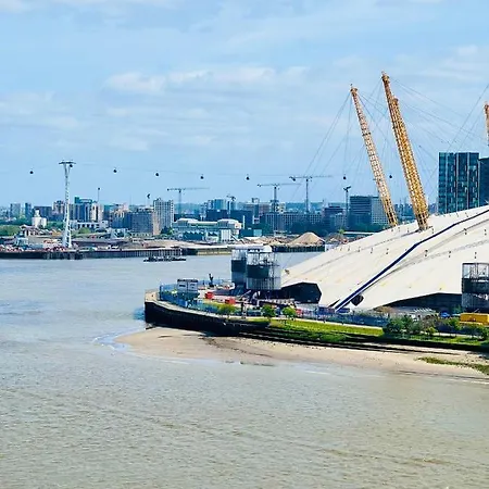 Canary Wharf, E14 9pw, 2 Bedroom
