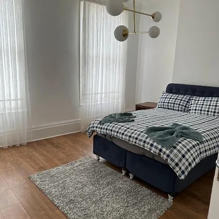 Ubytování v soukromí Private 2 *