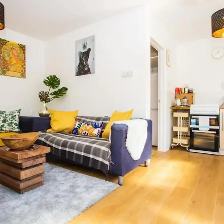 Stylish 4bd House With Private Garden - Stratford Casa vacanze