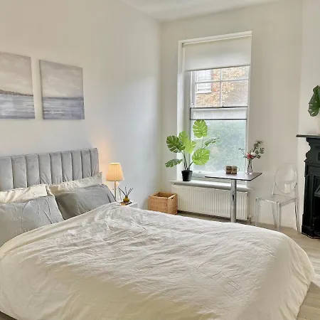 Archway Station Big Bedroom Flat Appartement *