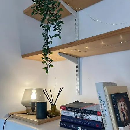 Archway Station Big Bedroom Flat * Londres