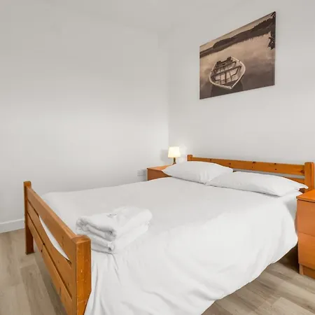Modern In South West Wandsworth *