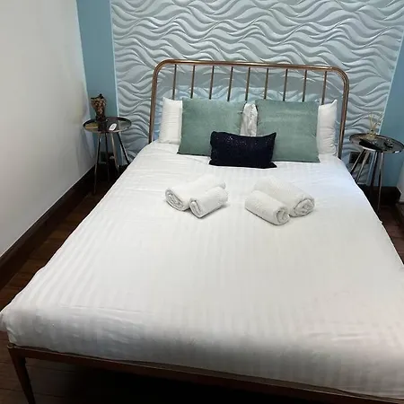 Apartment Unique Luxury In The Heart Of London. Air Conditioned With Private Garden *