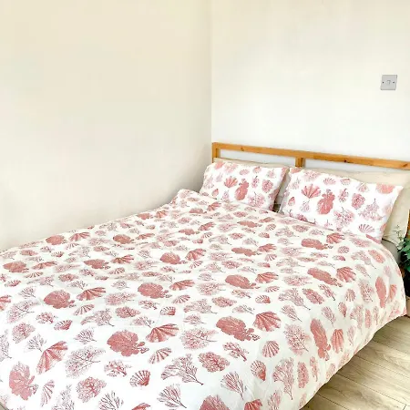 Archway Station Big Bedroom Flat Apartment