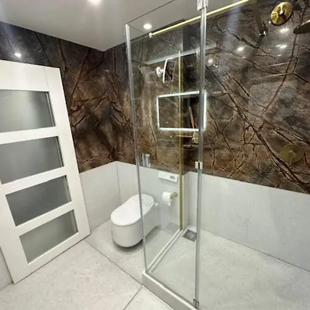Apartment Unique Luxury In The Heart Of London. Air Conditioned With Private Garden