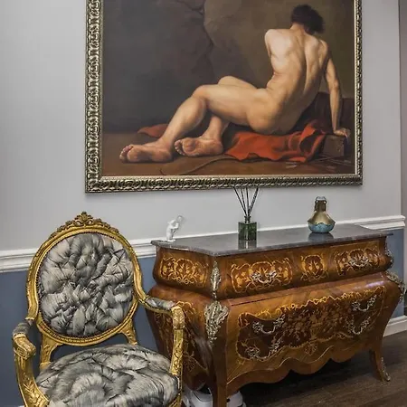 Appartement Unique Luxury In The Heart Of London. Air Conditioned With Private Garden Londen