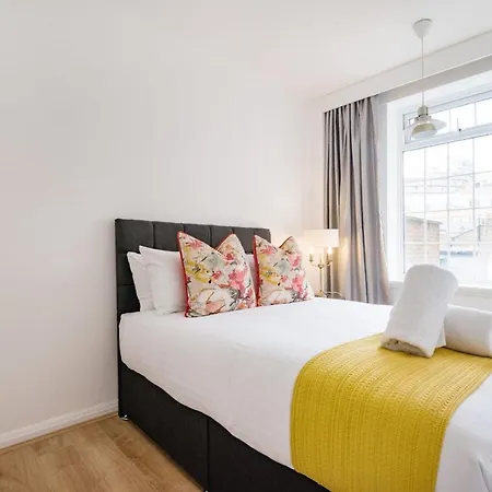 Marble Arch 2-bedroom London