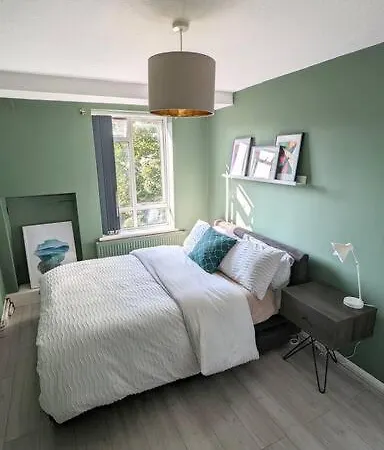 Stylish 2 Bedroom Flat In Angel Location * London