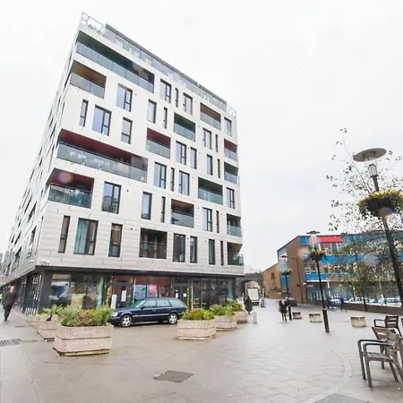 The Shards Beauty 2 Bedroom Apartment *