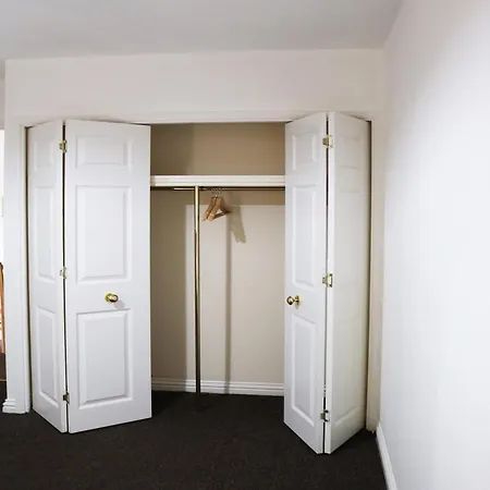 Flat In London- Modern 2 Bedroom Near Wembley Apartment Harrow