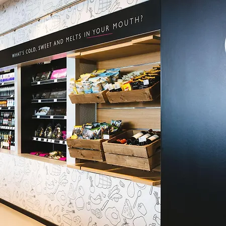 Moxy Excel Hotel Londres