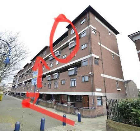 Large With Balcony Overlooking London