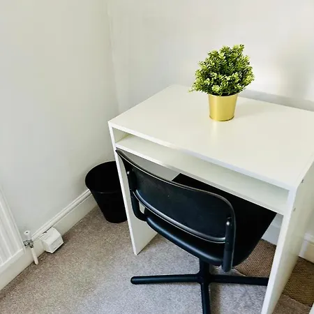 Privatunterkunft Cozy Double And Triple In Greenwich *
