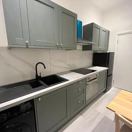 Camden Apartment *