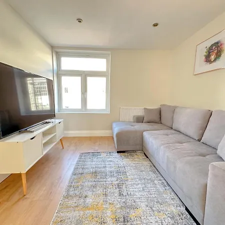 Parkway Residences Apartment