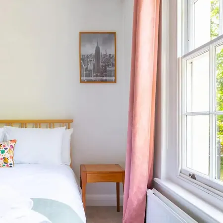 Charming & 2bd Flat - Islington Apartment *