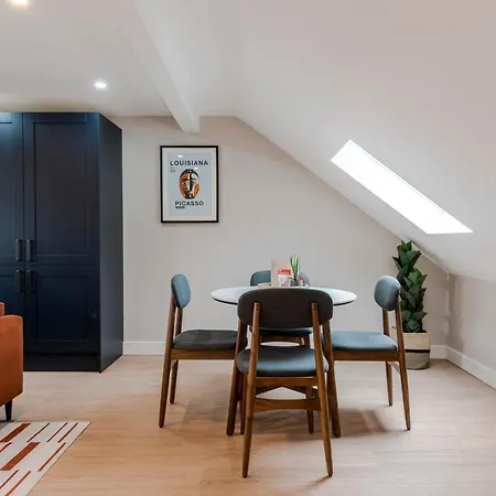 Shepherds Bush - Your Apartment *