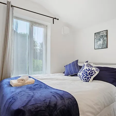 Apartamento Modern 2 Bed East By Rebby Sleeps 5 Near Canning Town Station Londres