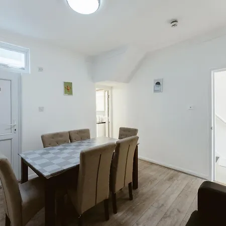 Guest house Plaistow Cosy Double - 8 *