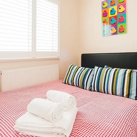 Kings Cross Apartment London