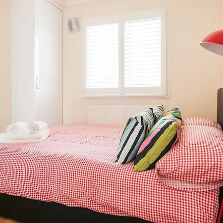 Kings Cross Apartment London