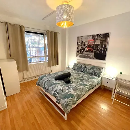Verv Holborn Guest house London