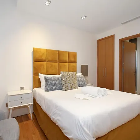 Imperial Piccadilly Apartment London