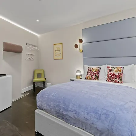 Modern Flat