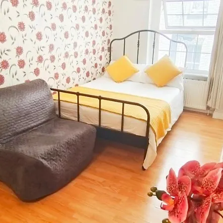 Venus 218 Flat 4 At Marble Arch London