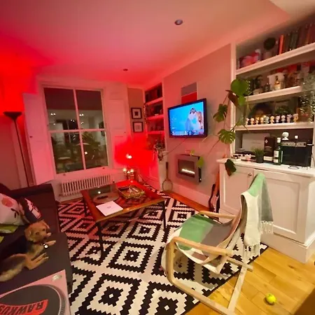 Holiday home 3bed 2bath Poplar Townhouse London