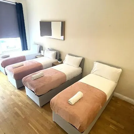 Holiday home Camden Budget Suites - Next To Station And Camden Market London